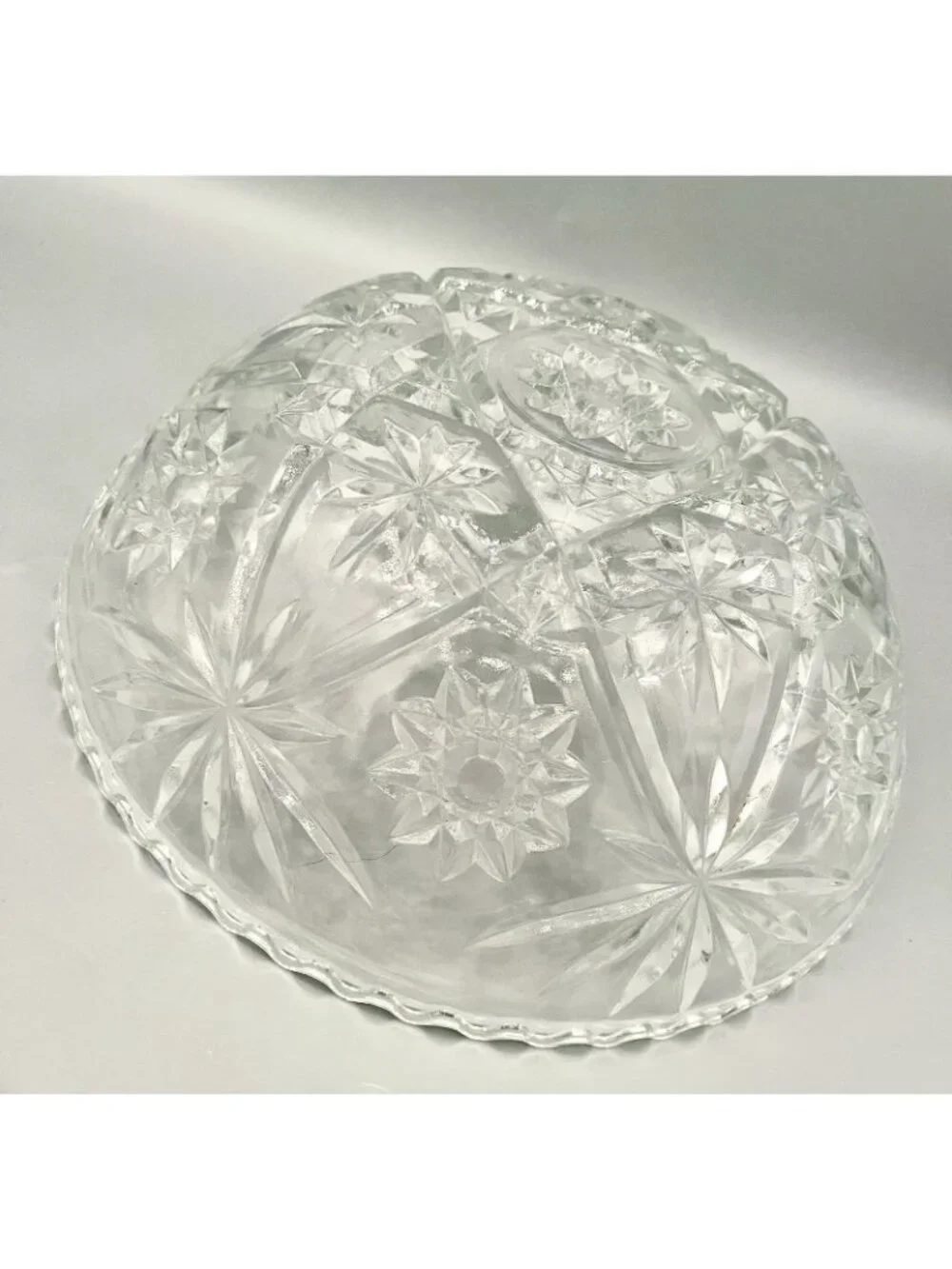 Vintage Anchor Hocking Prescut Glass Star of David Large Serving Bowl 10.5